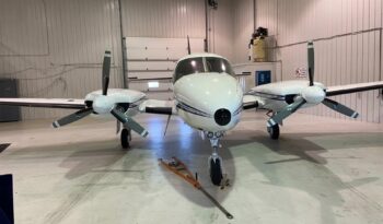 1980 Piper Chieftain 350 Front View